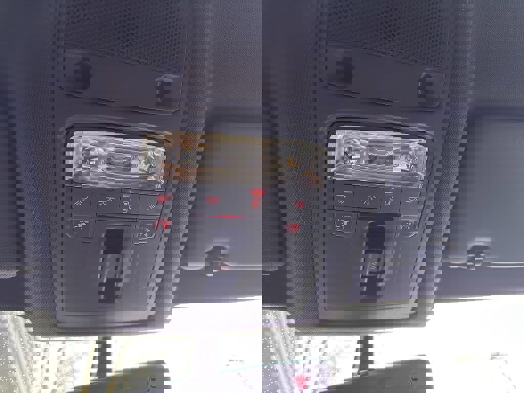 Used 2018 Audi Q3 2.0T Premium Plus w/ Premium Plus Package image 32