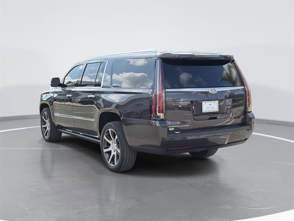 Used 2016 Cadillac Escalade ESV Premium image 5