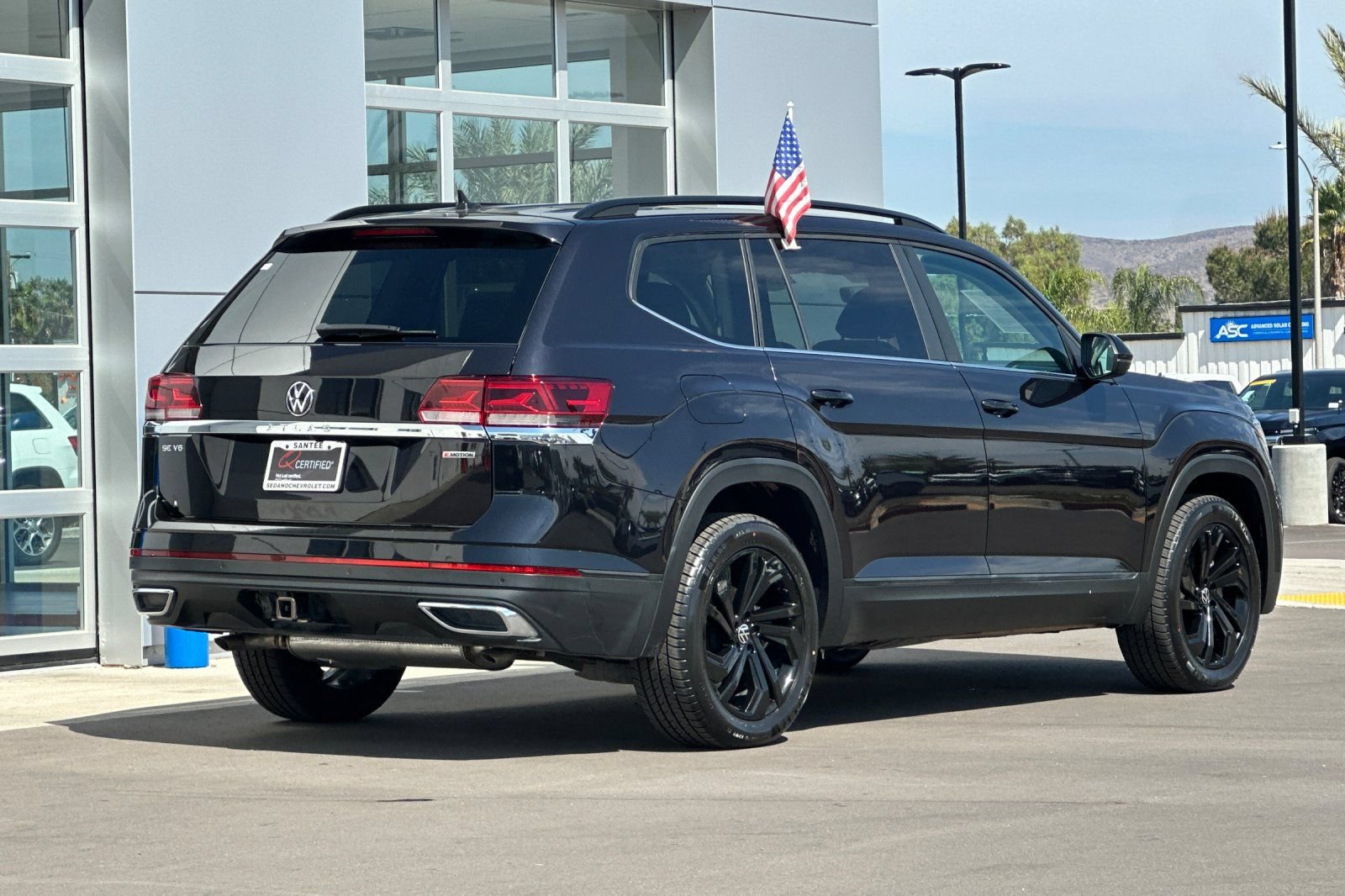Used 2022 Volkswagen Atlas SE AWD/4WD image 4