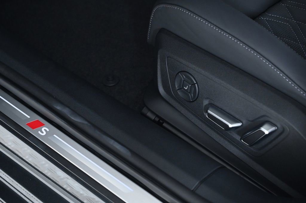 New 2025 Audi S5 Premium Plus image 18