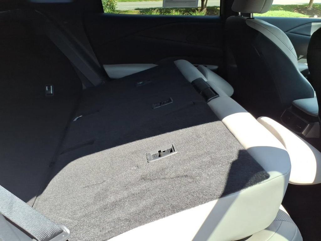 Used 2023 Lexus RX 350 Premium w/ Accessory Package AWD/4WD image 21