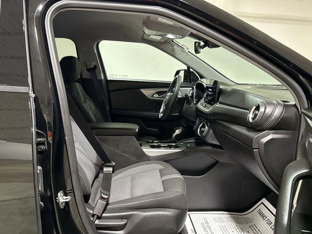Used 2023 Chevrolet Blazer LT w/ Convenience Package image 21