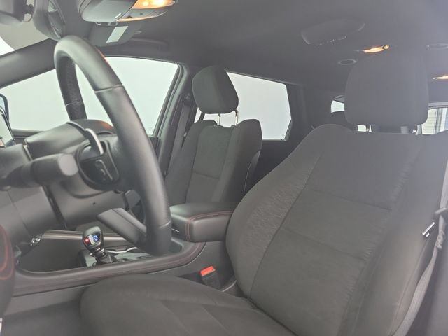 Used 2025 Dodge Durango GT w/ Blacktop Package RWD image 17