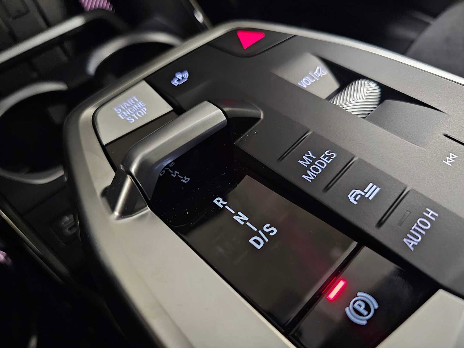 New 2026 BMW X2 xDrive28i w/ Technology Package image 25