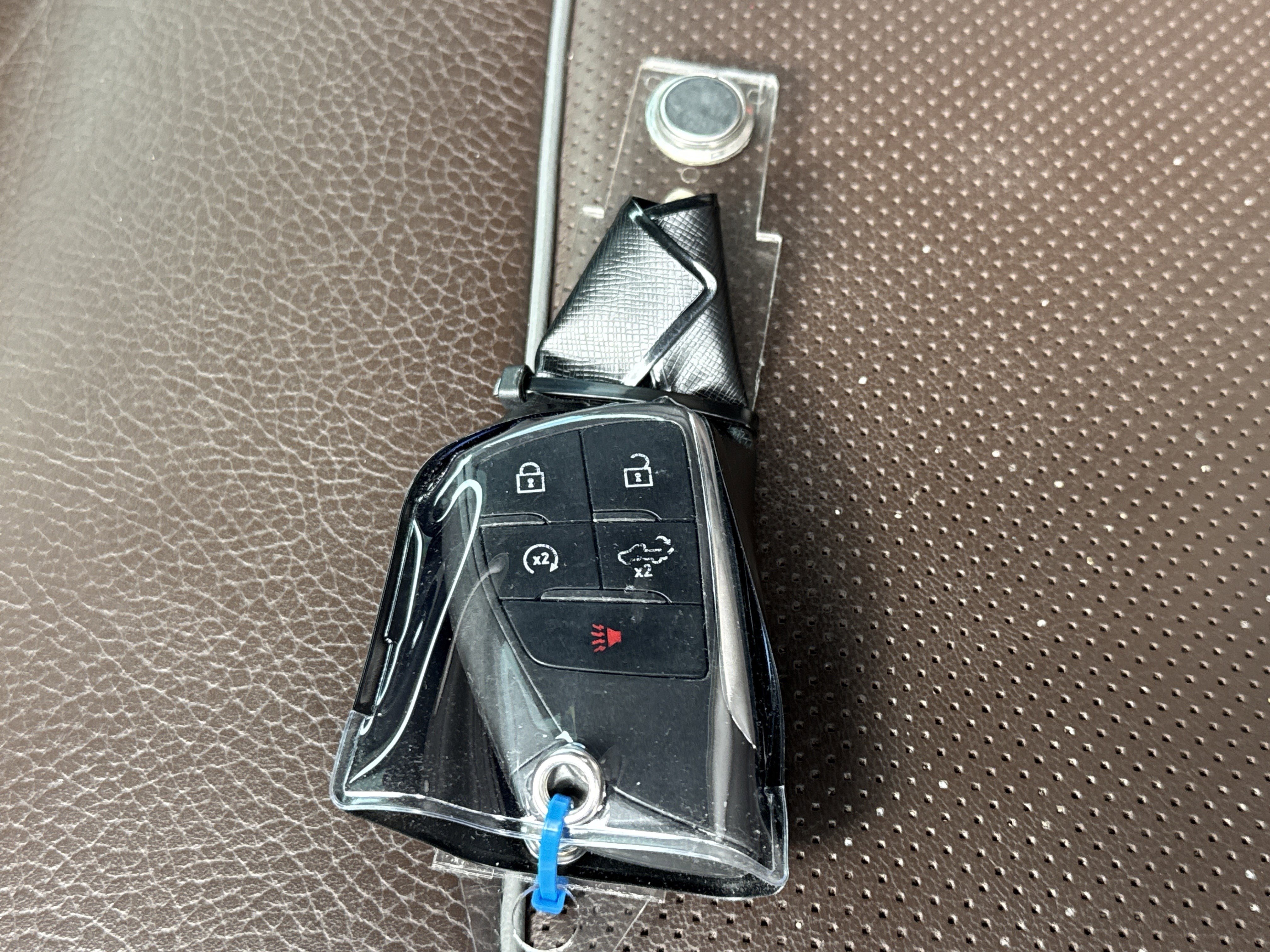 Used 2024 GMC Sierra 3500 Denali w/ Technology Package image 34