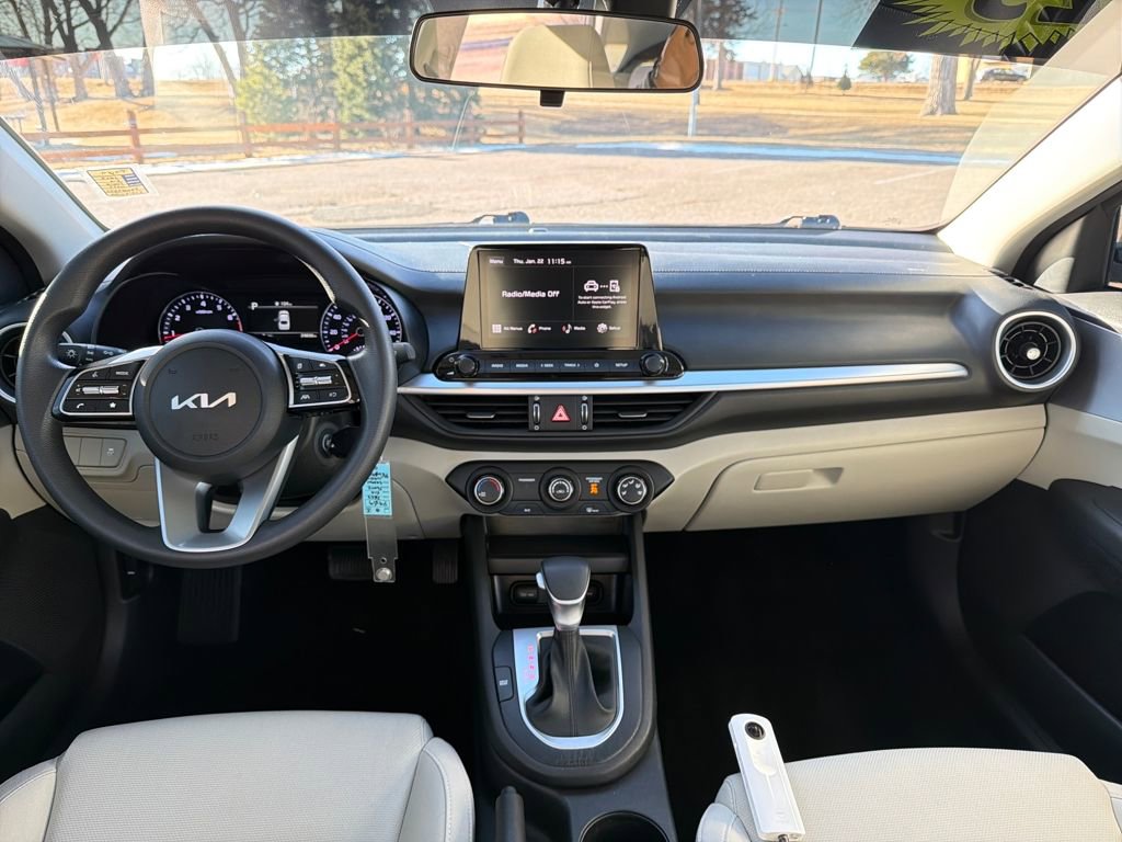 Used 2023 Kia Forte LXS image 19