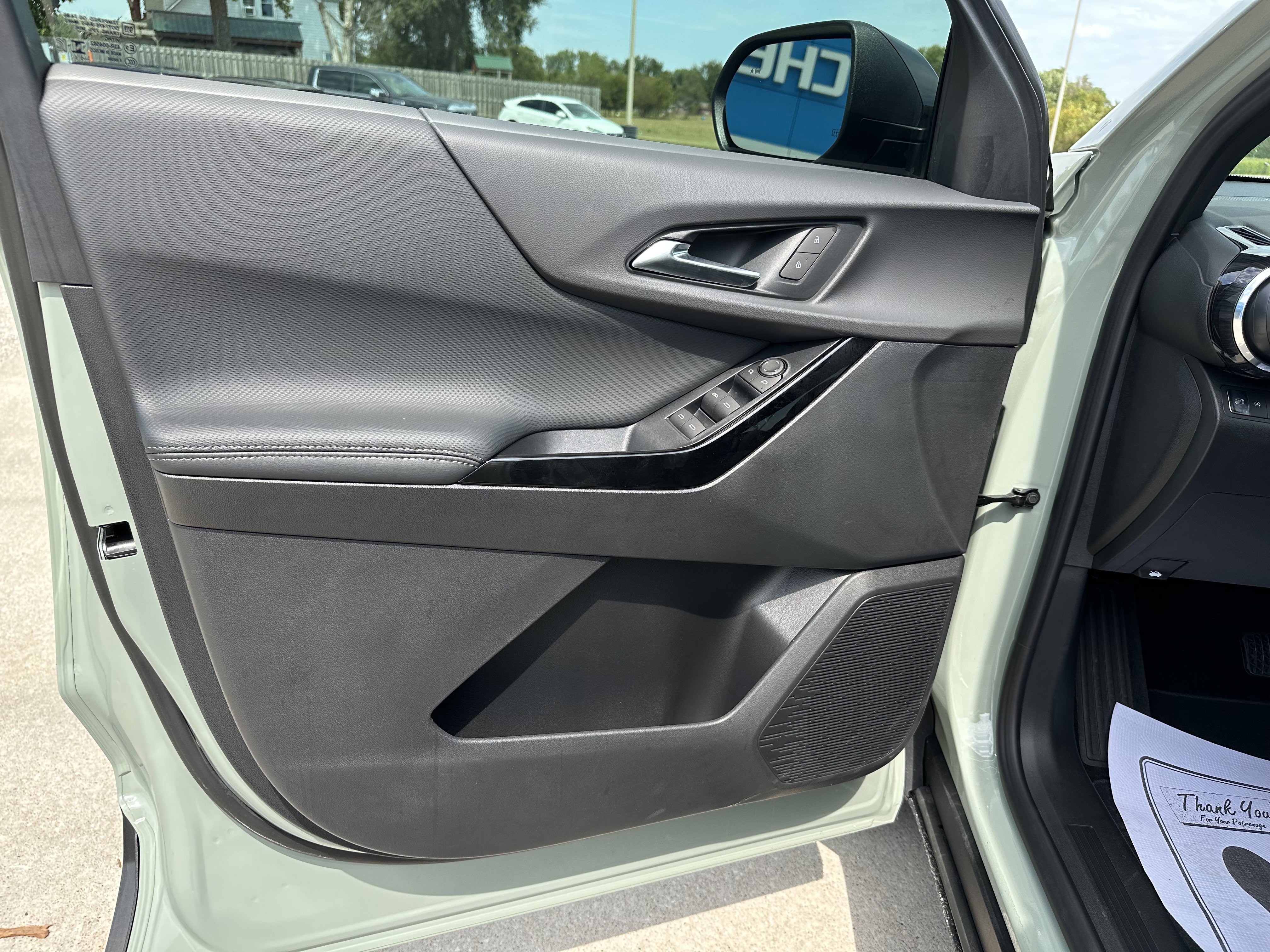 New 2026 Chevrolet Equinox LT w/ Midnight Edition image 13