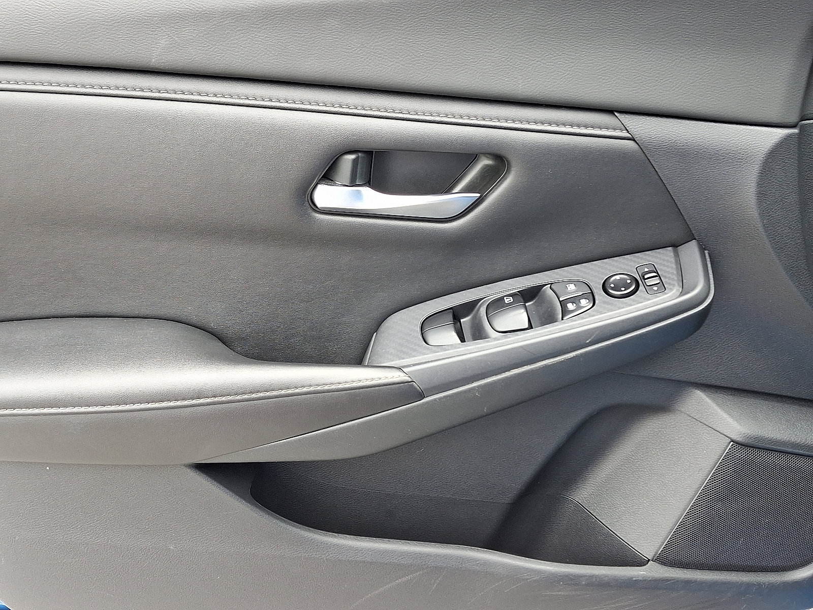 Used 2022 Nissan Sentra SV image 13