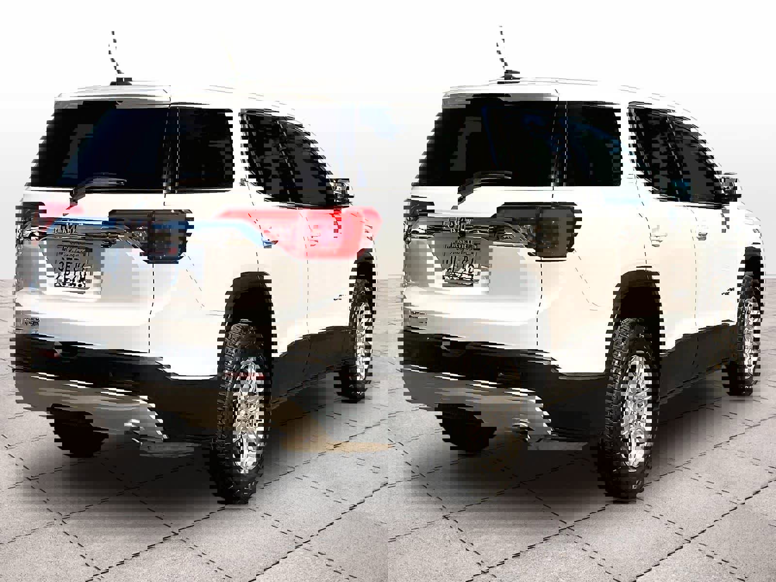 Used 2019 GMC Acadia SLE image 14