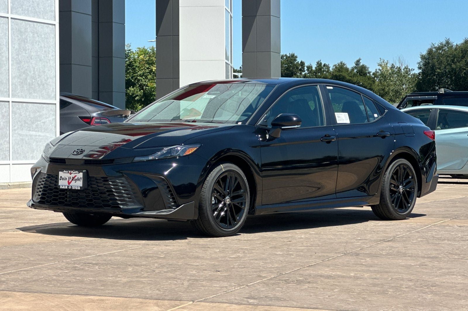 New 2026 Toyota Camry SE w/ Convenience Package FWD image 8
