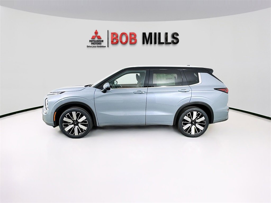 New 2025 Mitsubishi Outlander SEL image 4