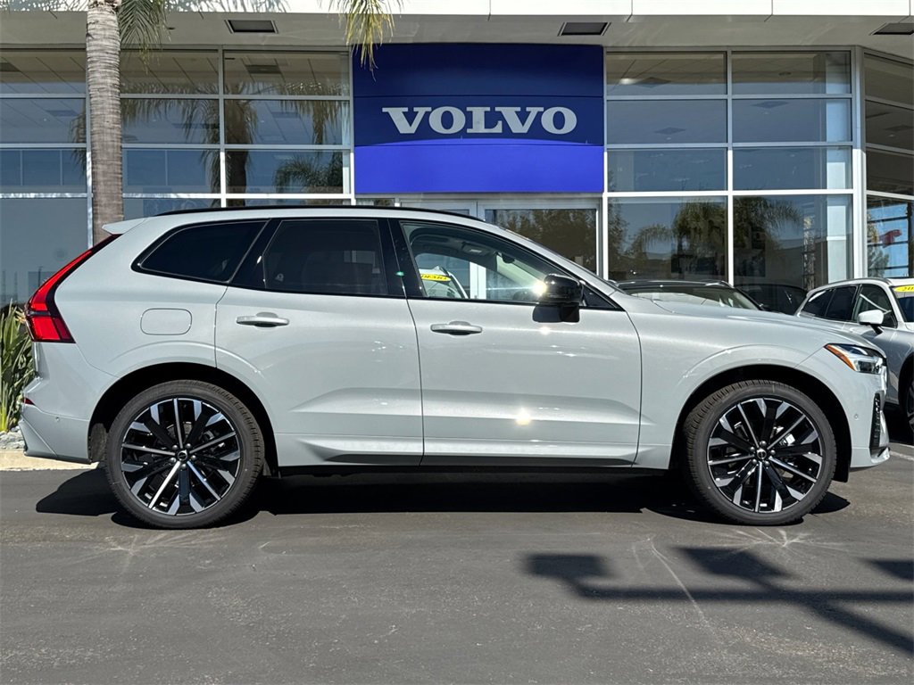 New 2026 Volvo XC60 B5 Ultra w/ Protection Package Premier image 6
