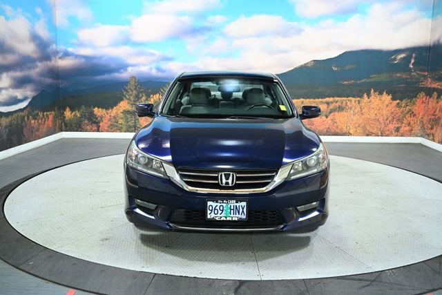 Used 2015 Honda Accord EX-L video 2