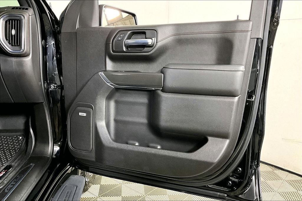 Used 2022 GMC Sierra 1500 AT4 w/ AT4 Preferred Package image 24