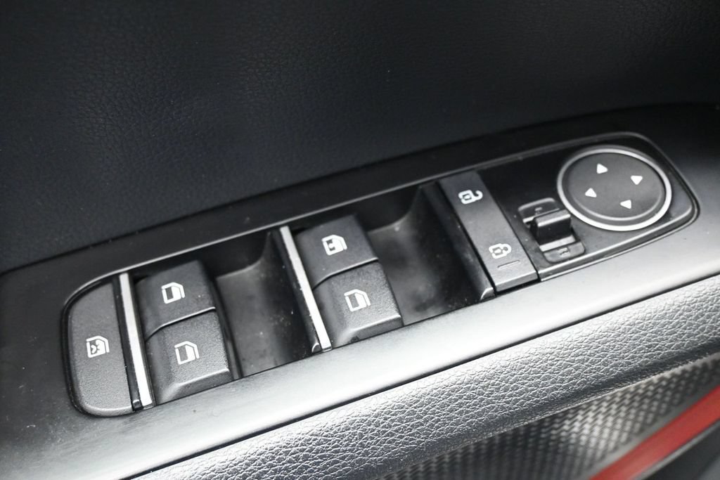 Used 2023 Kia Soul GT-Line w/ GT-Line Technology Package FWD image 12