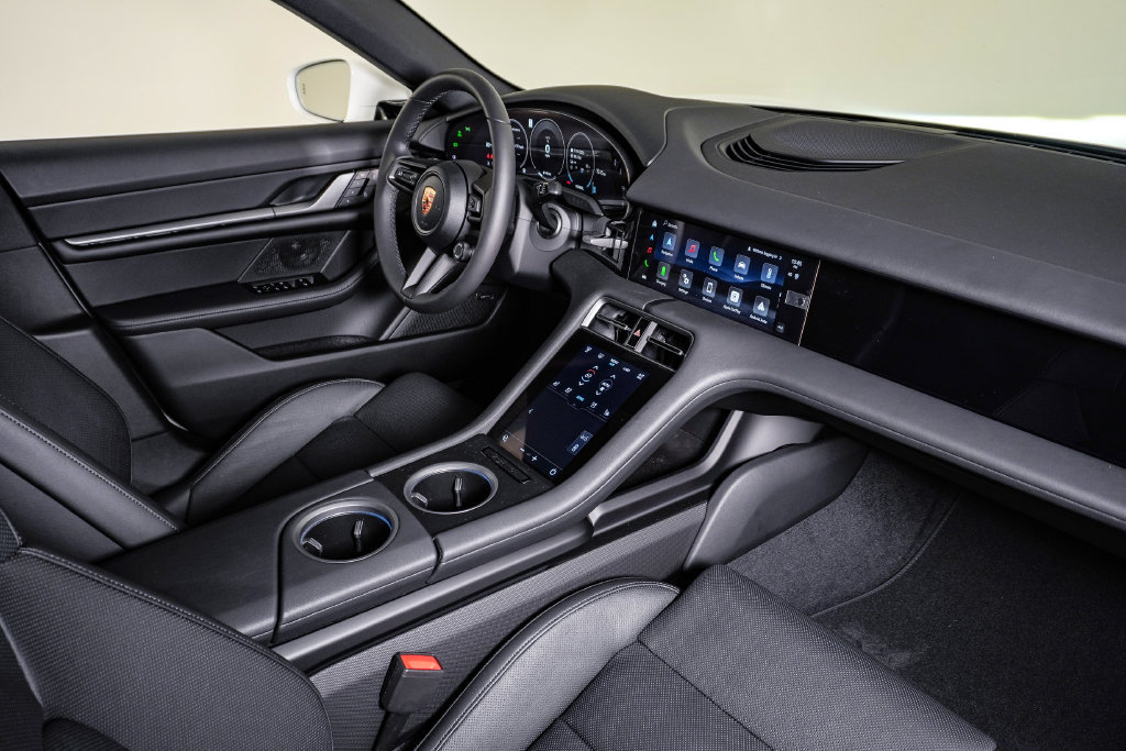 New 2026 Porsche Taycan AWD/4WD image 14