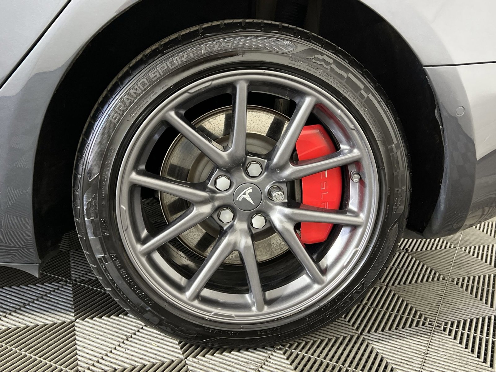 Used 2019 Tesla Model 3 Mid Range image 12