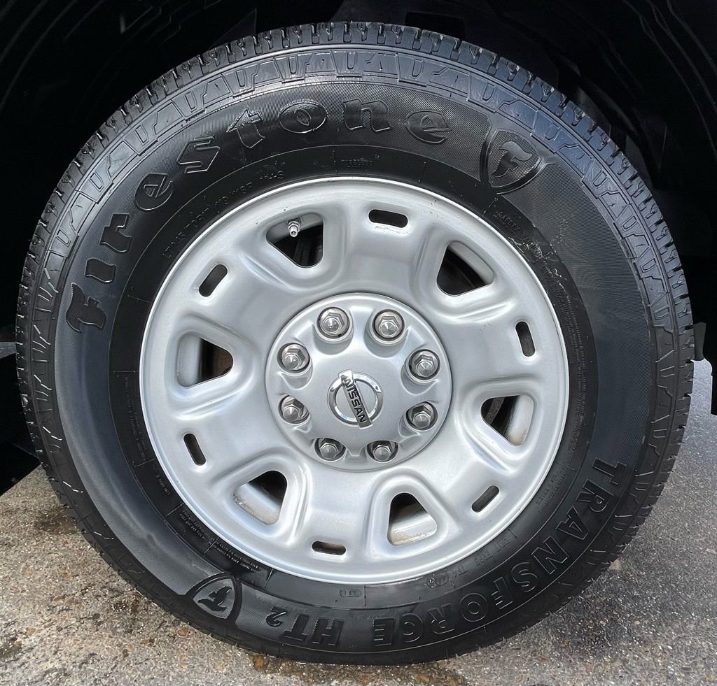 Used 2020 Nissan NV 2500 SV image 15