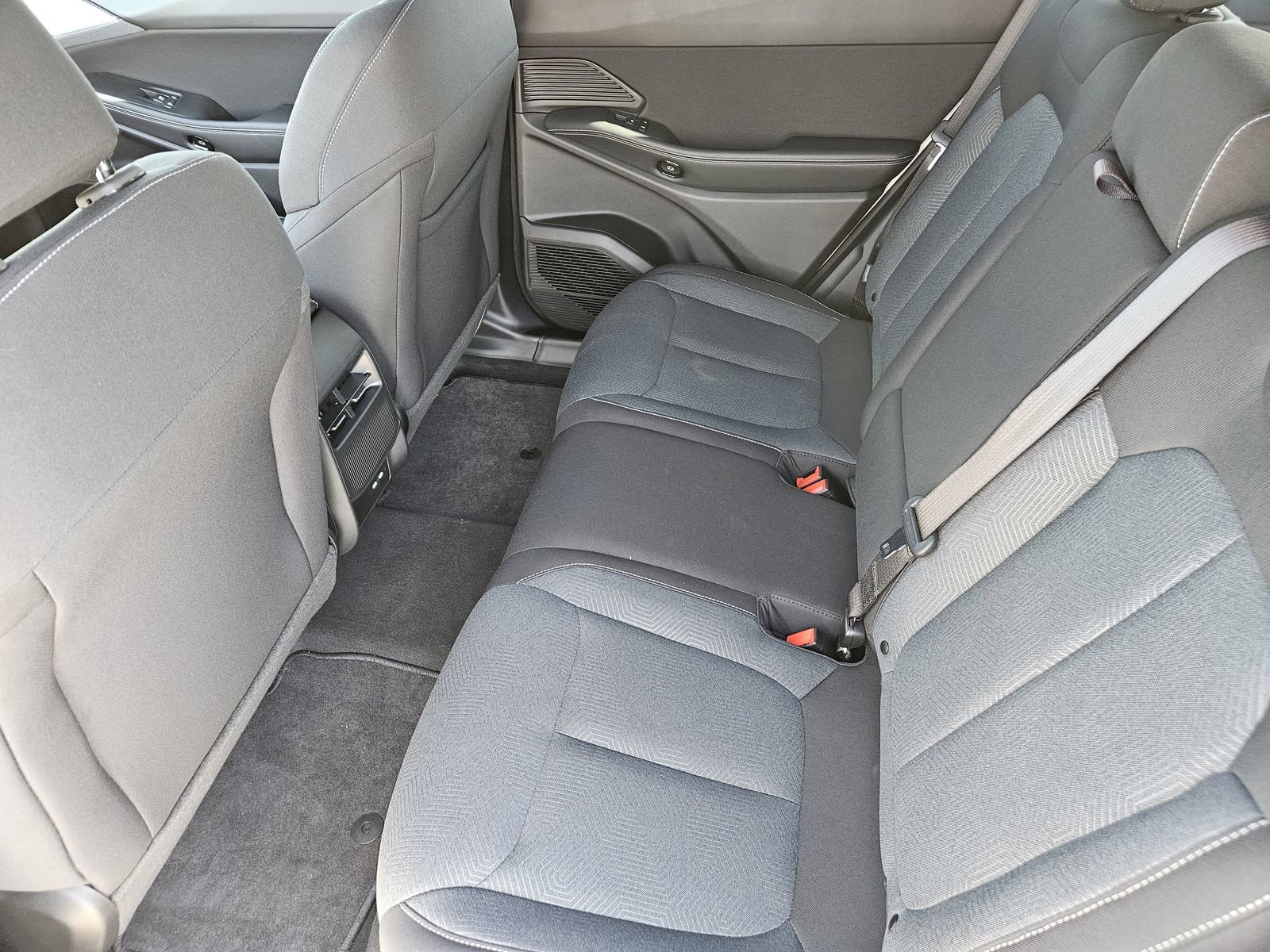 New 2026 Jeep Cherokee Laredo image 25