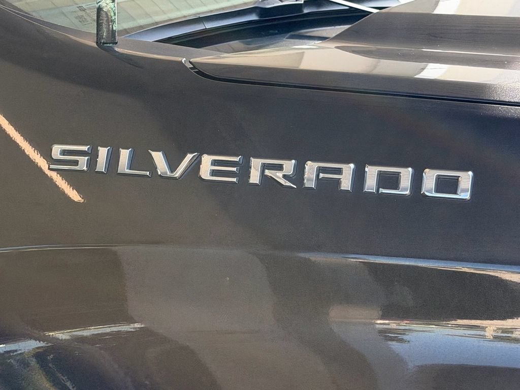 Used 2022 Chevrolet Silverado 1500 RST w/ Protection Package RWD image 9