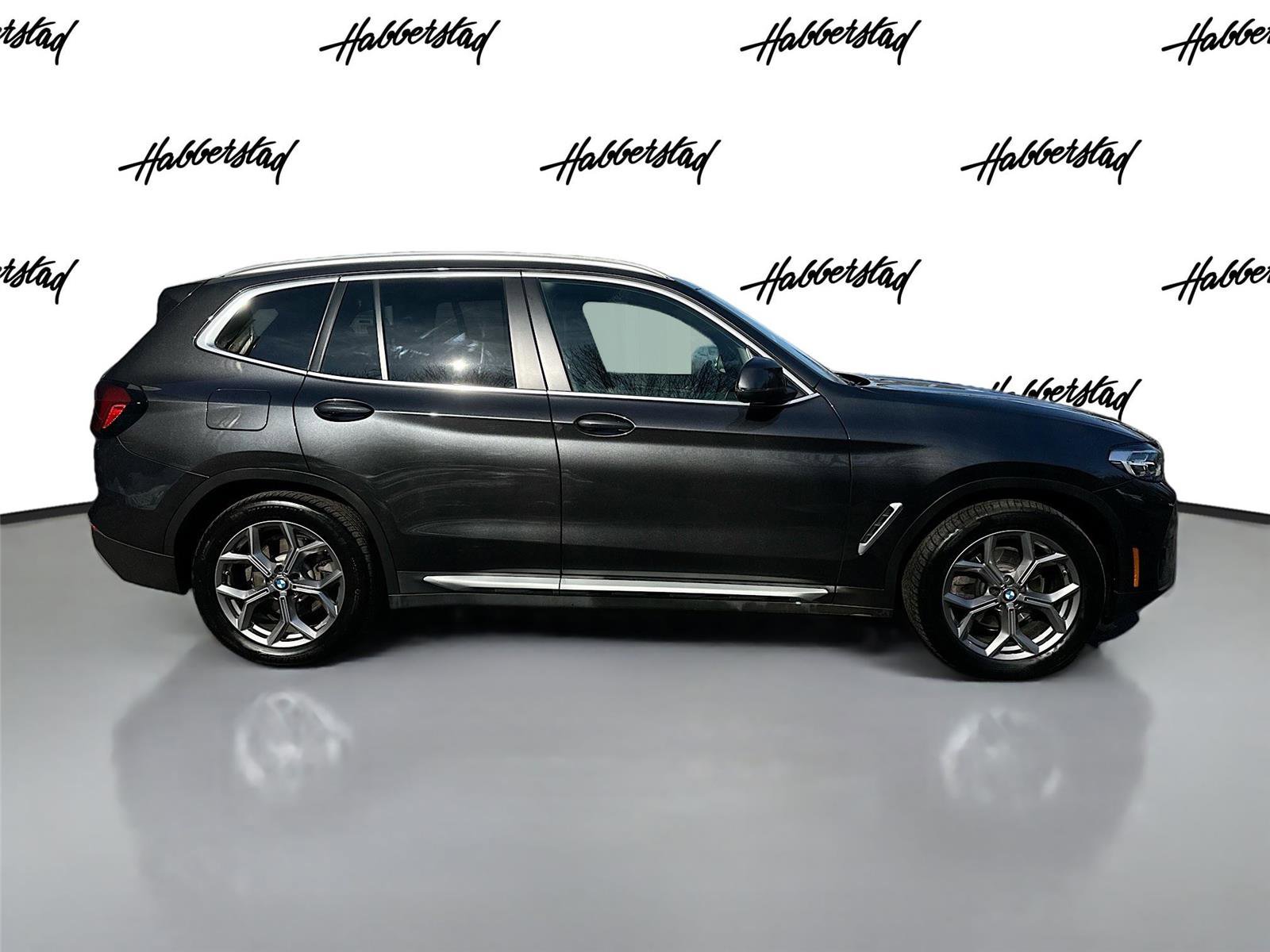 Used 2022 BMW X3 xDrive30i w/ Convenience Package image 4