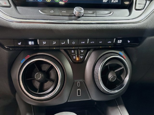 New 2026 Chevrolet Blazer LT w/ Convenience Package FWD image 17
