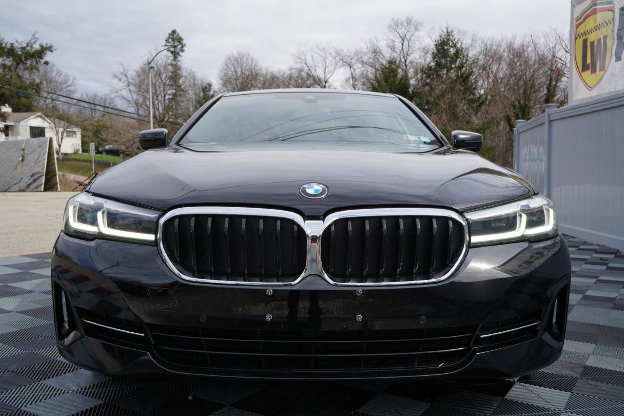 Used 2021 BMW 530i xDrive 530i xDrive Sedan w/ Convenience Package image 15