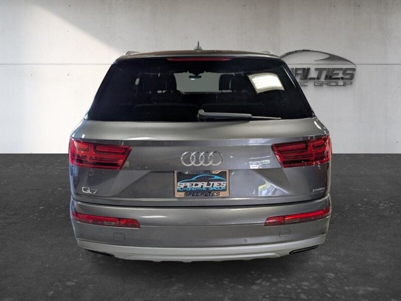 Used 2019 Audi Q7 2.0T Premium w/ Convenience Package AWD/4WD image 9