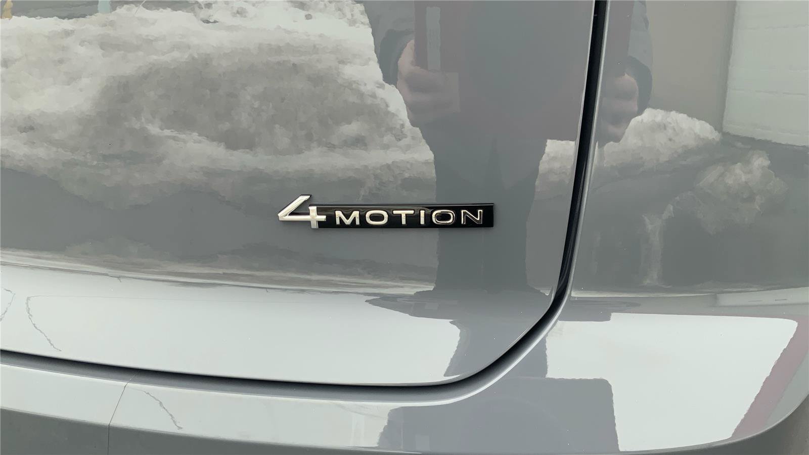 Used 2023 Volkswagen Atlas Cross Sport SEL AWD/4WD image 25