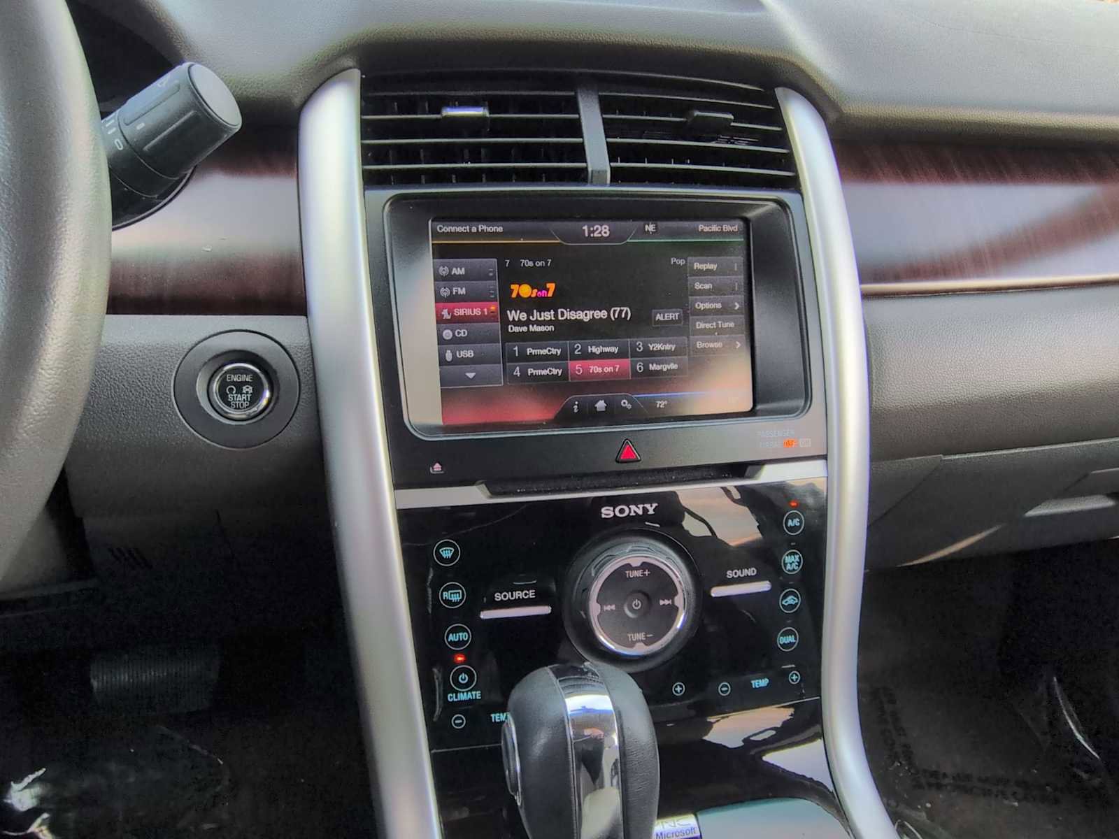 Used 2013 Ford Edge Limited w/ Driver Entry Pkg image 28