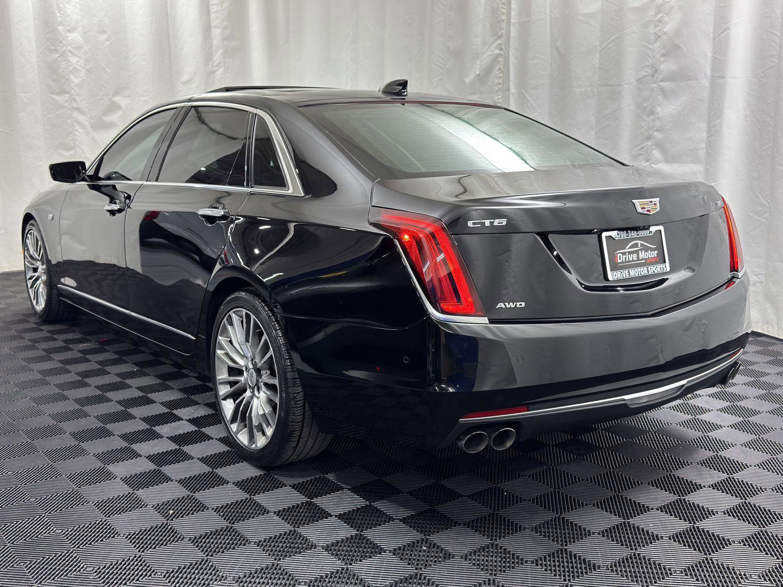 Used 2017 Cadillac CT6 Luxury w/ Active Chassis Package AWD/4WD image 8