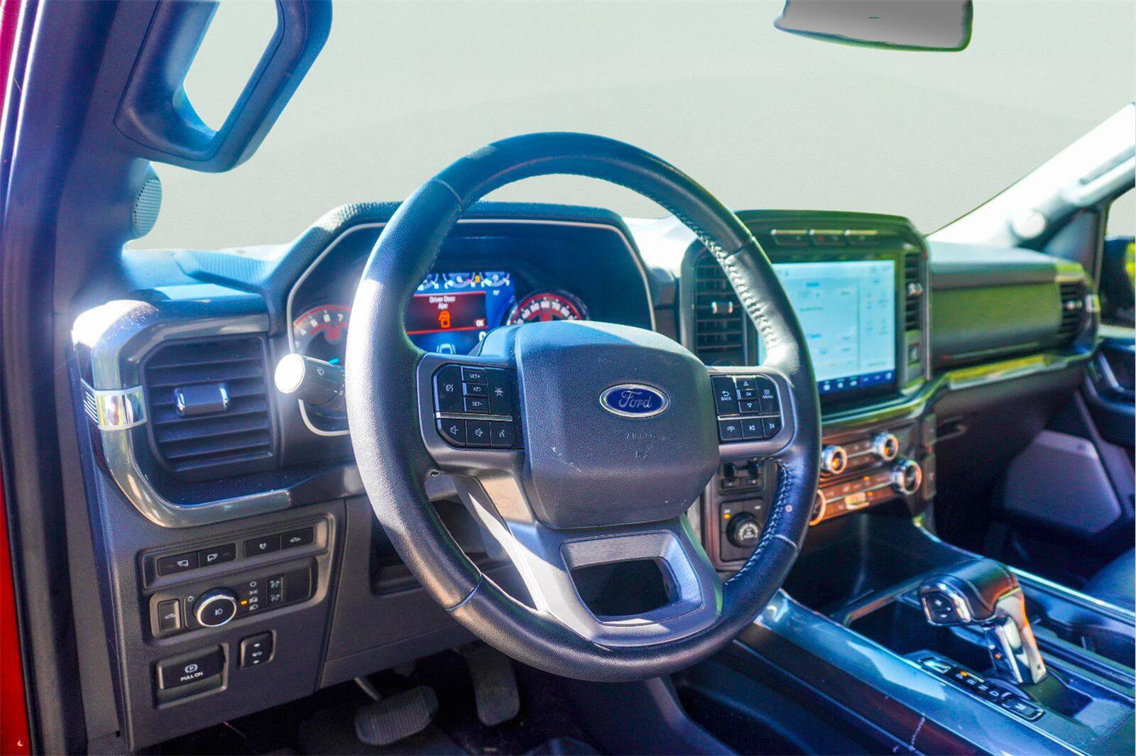 Used 2022 Ford F150 XLT w/ Equipment Group 302A High AWD/4WD image 23