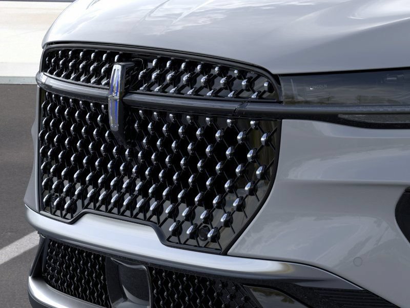 New 2026 Lincoln Nautilus Premier AWD/4WD image 39