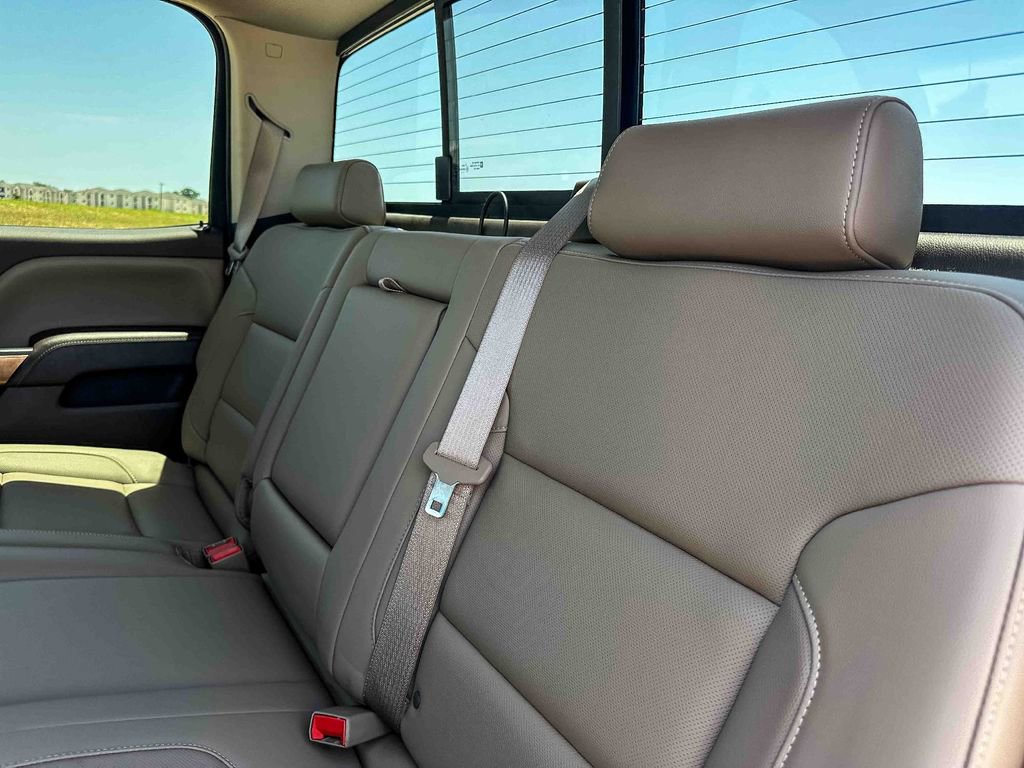 Used 2015 Chevrolet Silverado 1500 LTZ w/ Texas Edition, 1LZ Trim RWD image 19