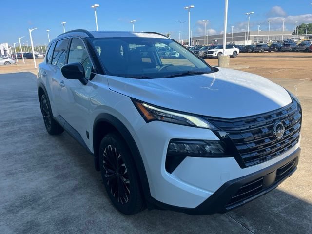 New 2026 Nissan Rogue Dark Armor FWD image 5