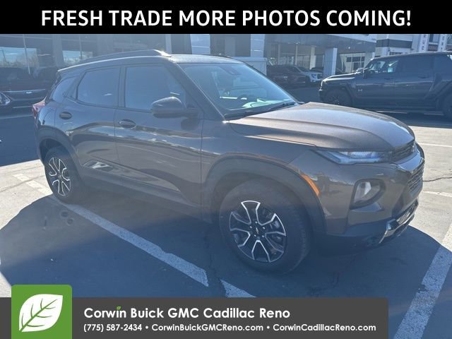 Used 2022 Chevrolet TrailBlazer ACTIV w/ Technology Package image 3