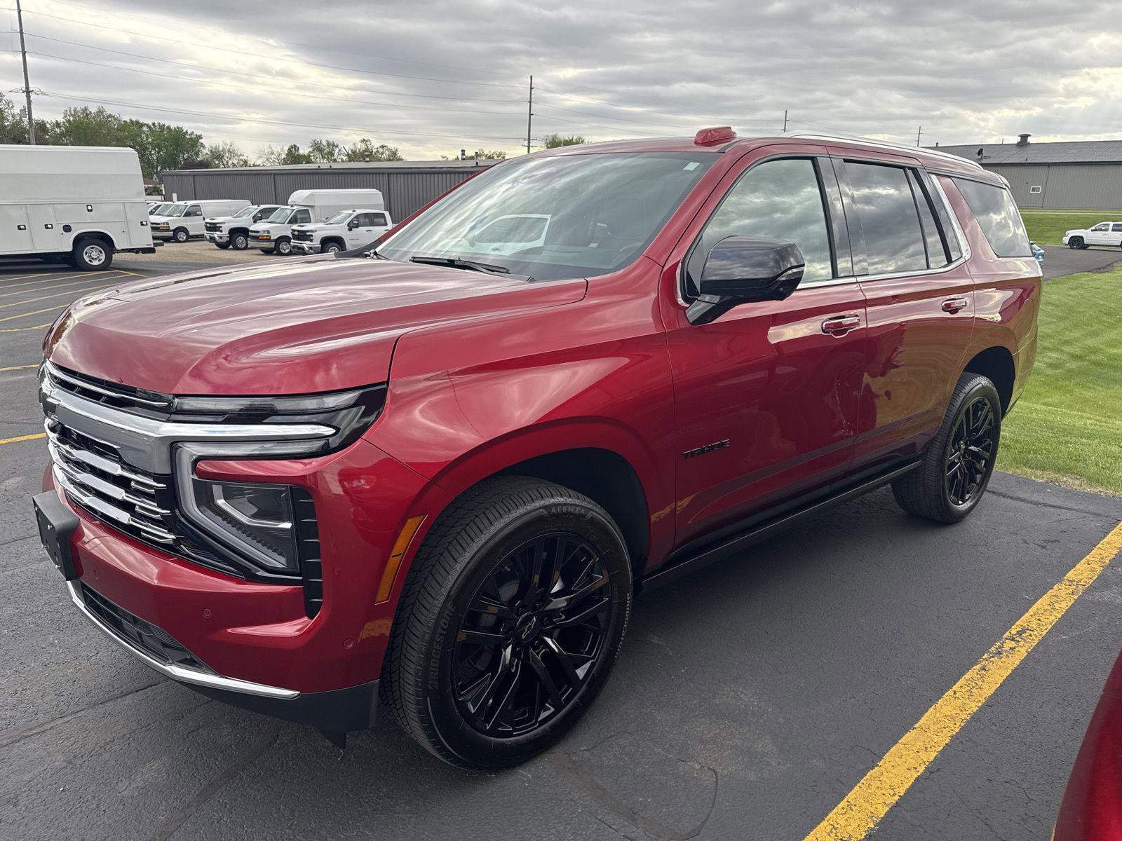 Used 2025 Chevrolet Tahoe Premier AWD/4WD image 5