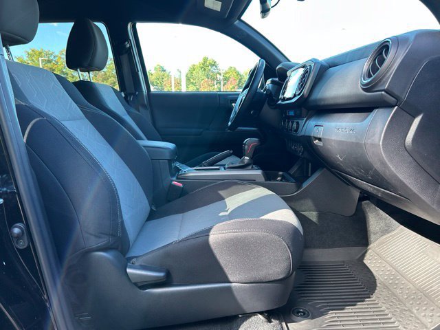 Used 2023 Toyota Tacoma TRD Sport w/ Black Out Package (TMS) AWD/4WD image 26