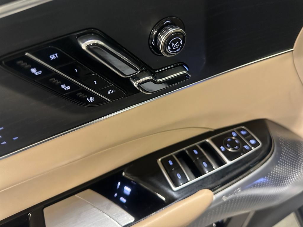 Certified 2026 Cadillac Lyriq Signature Luxury w/ Nappa Leather Package AWD/4WD image 35