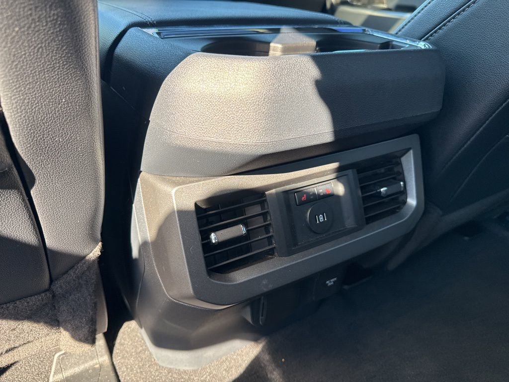 Used 2023 Ford F250 Lariat w/ Lariat Ultimate Package image 42