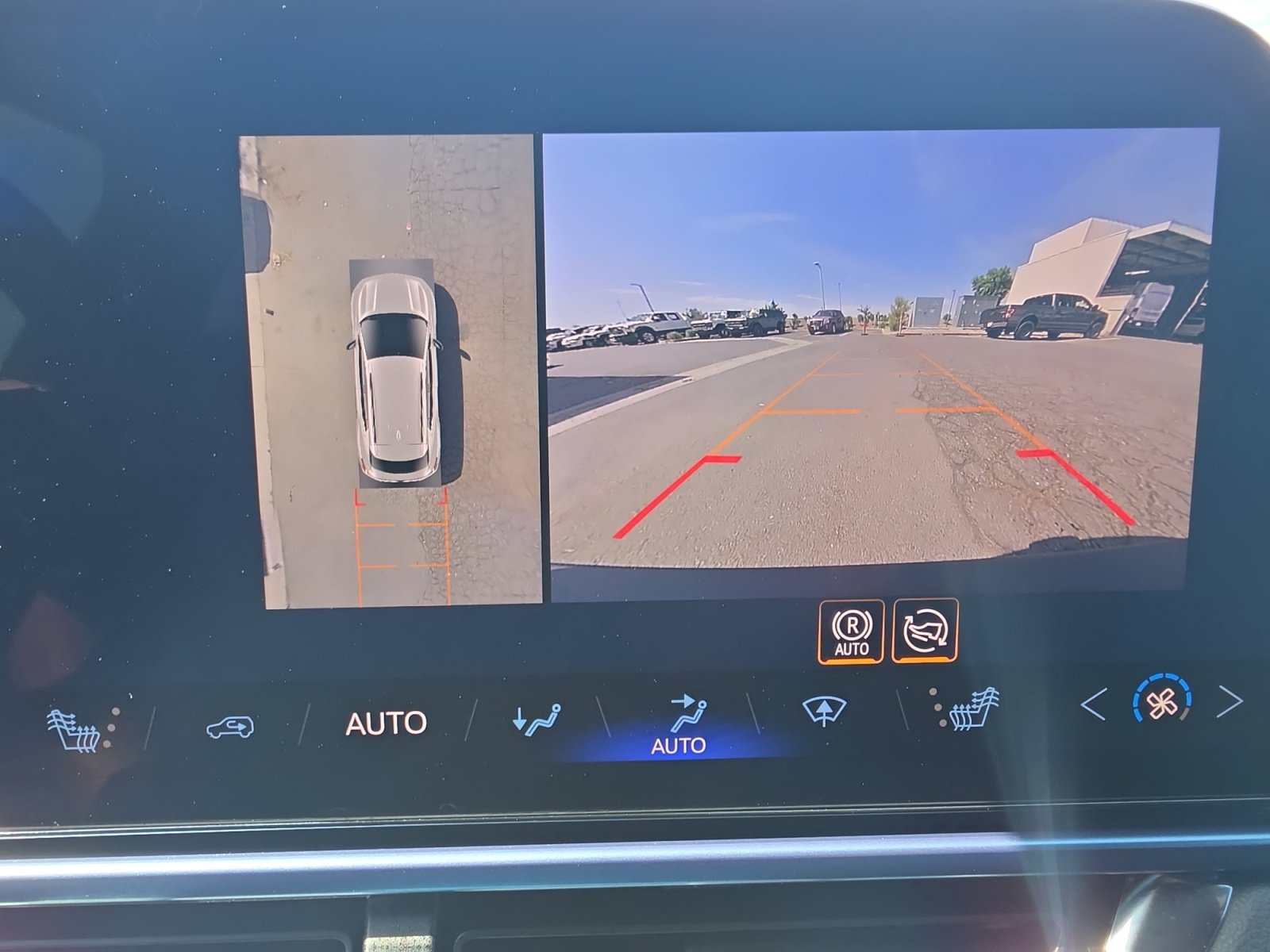 Used 2026 Chevrolet Equinox EV LT AWD/4WD image 21