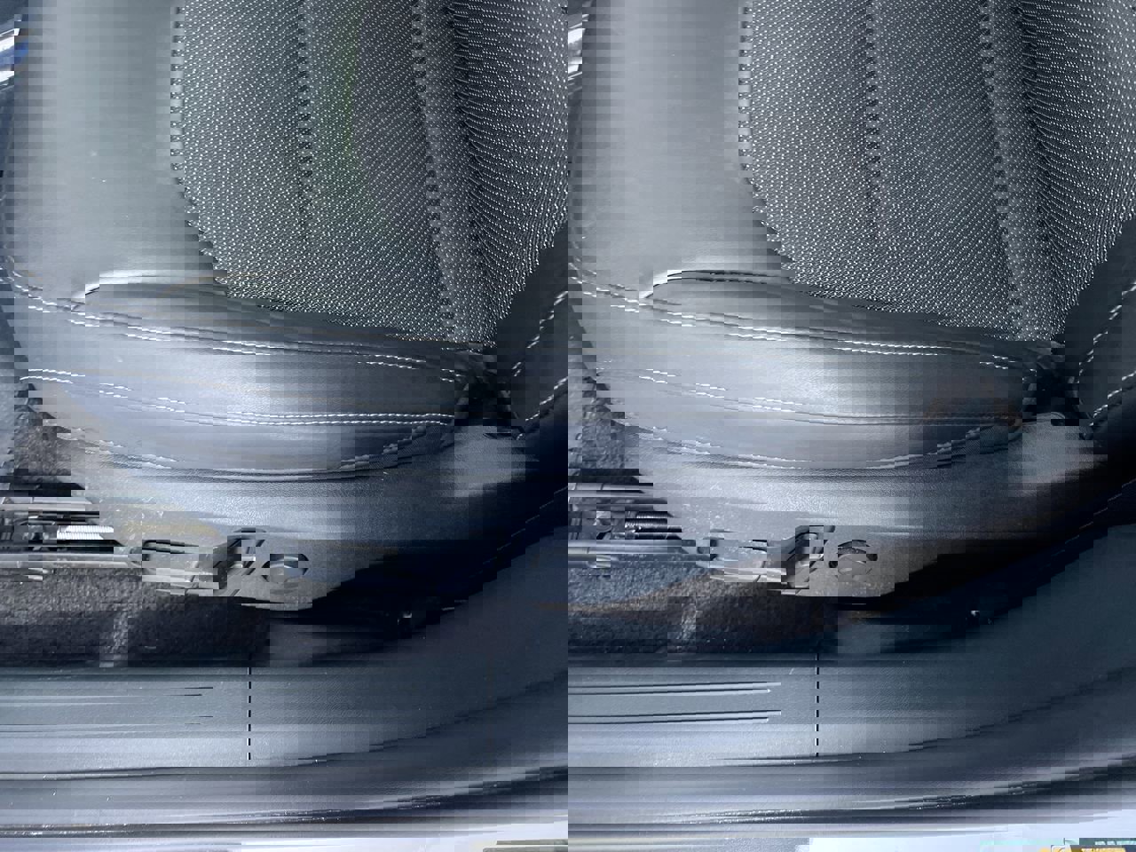 Certified 2024 Kia EV6 Light image 13