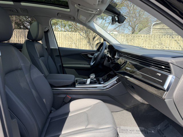 Certified 2023 Audi Q7 3.0T Prestige image 30