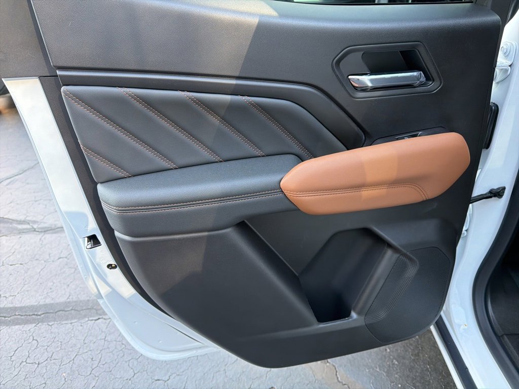 New 2026 GMC Canyon AT4 image 10