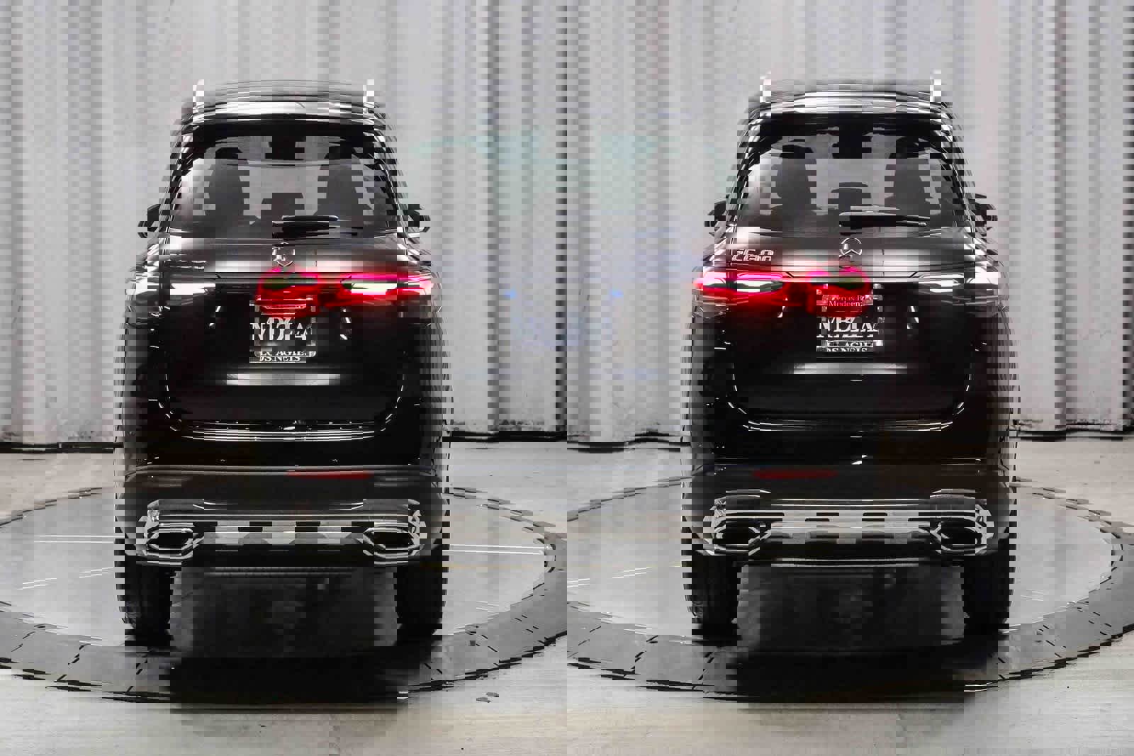 Certified 2025 Mercedes-Benz GLC 300 image 3