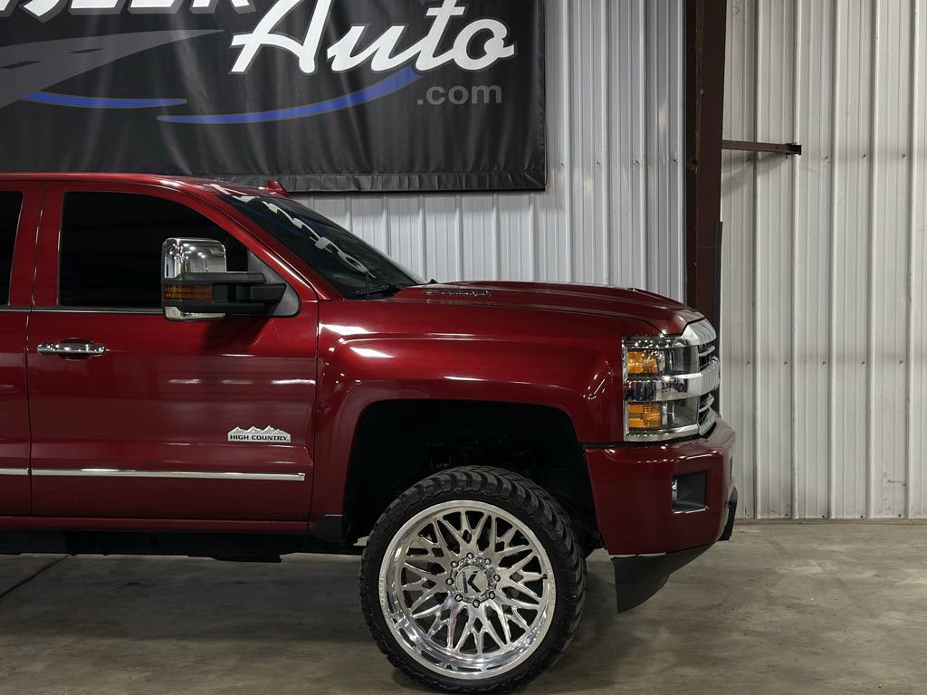 Used 2018 Chevrolet Silverado 2500 High Country w/ Duramax Plus Package image 26