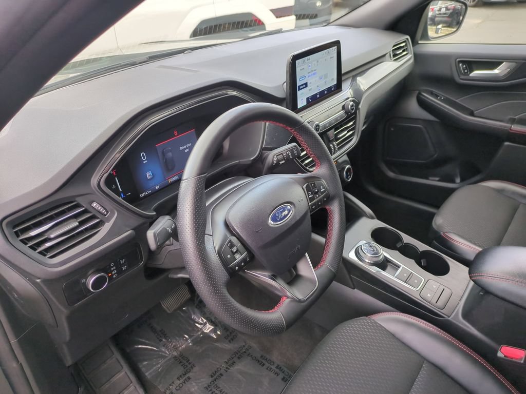 Used 2025 Ford Escape ST-Line AWD/4WD image 15