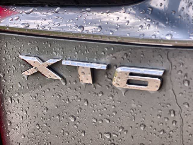 Used 2023 Cadillac XT6 Luxury FWD image 8
