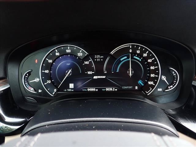 Used 2019 BMW 530e xDrive AWD/4WD image 25