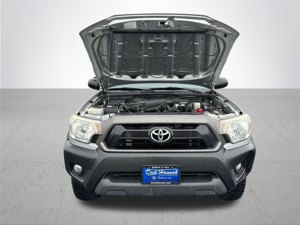 Used 2013 Toyota Tacoma 4x4 Access Cab w/ Convenience Pkg image 4